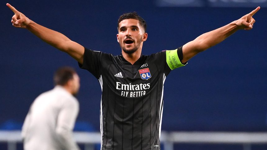 Accord personnel entre Houssem Aouar et Nottingham Forest