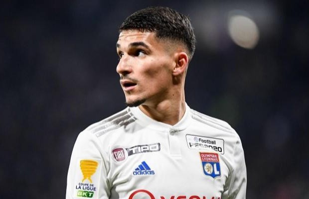 Mercato : Crystal Palace s'intéresse à Houssem Aouar
