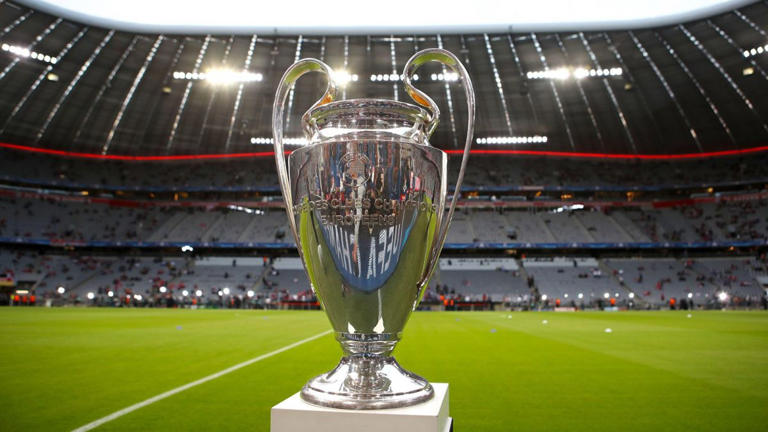 Combien vaut vraiment le trophée de la Ligue des champions ? Plongée dans les secrets de la coupe aux grandes oreilles