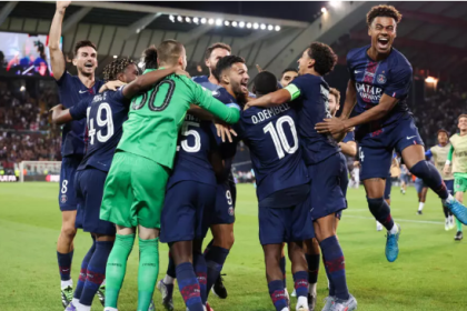 PSG renverse Tottenham et décroche la Supercoupe d’Europe aux tirs au but