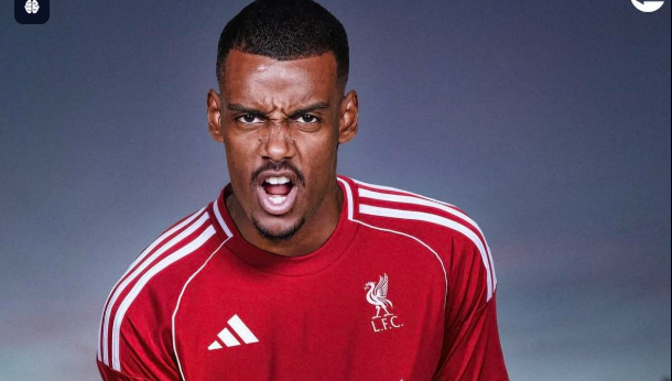 Mercato : Liverpool frappe fort avec le transfert record d’Alexander Isak